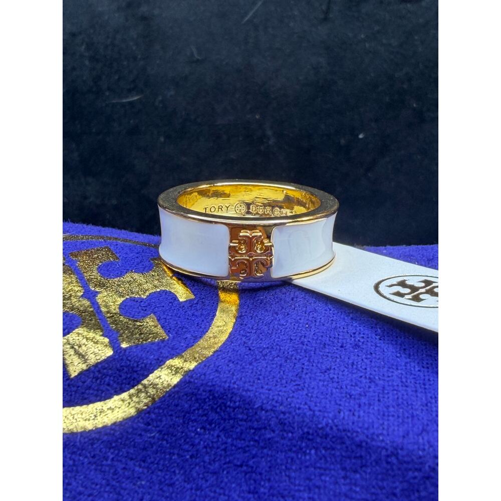 Tory Burch Miller T Ring Gold White Enamel Size 7 NWT w Dust Pouch